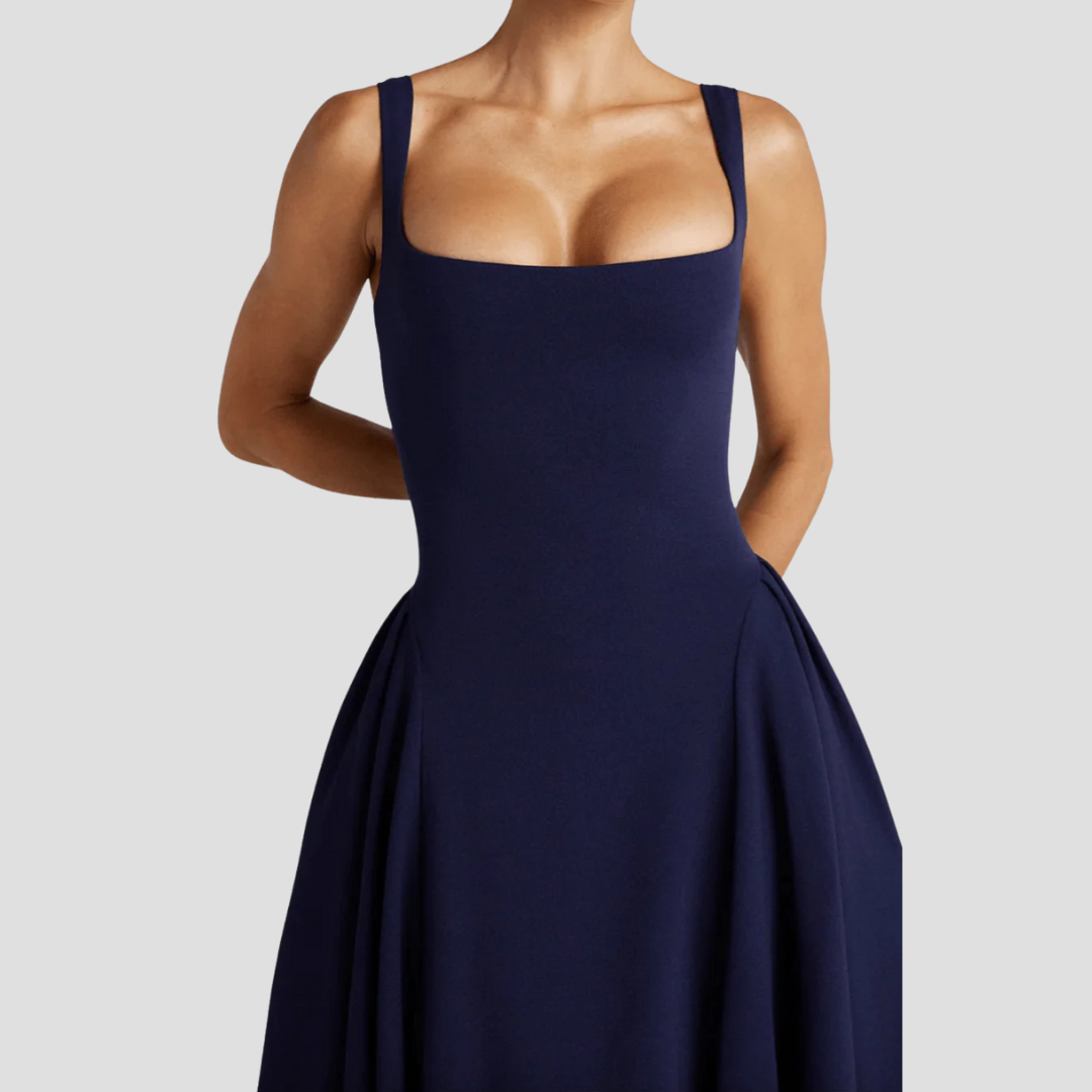 Vellison | Pleated Midi Dress